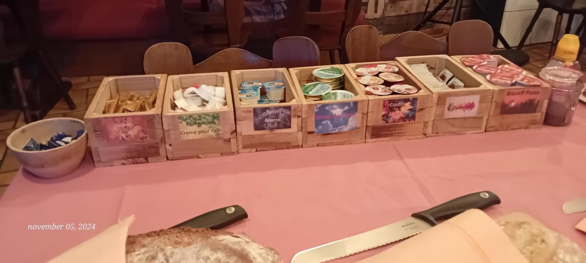 Dikke Vriend , Herberg & Taverne Chiny Bagian luar foto